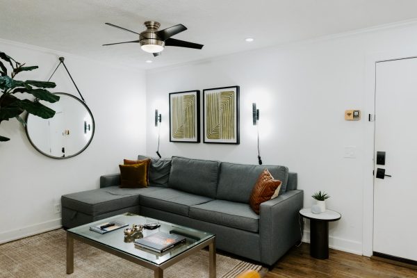 The Vinyl hotel living room