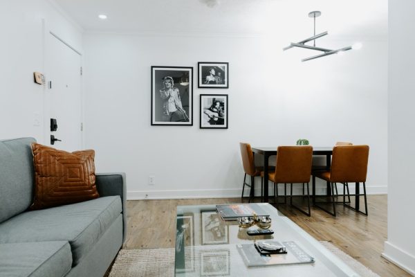 The Vinyl hotel living room