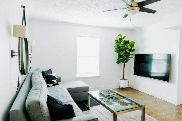 The Vinyl hotel living room